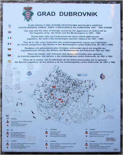 Stadtplan mit Kriegsschden / City plan with war damage