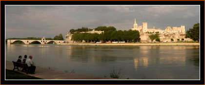 Avignon, Brcke und Altstadt / Avignon, Bridge and Old Town 