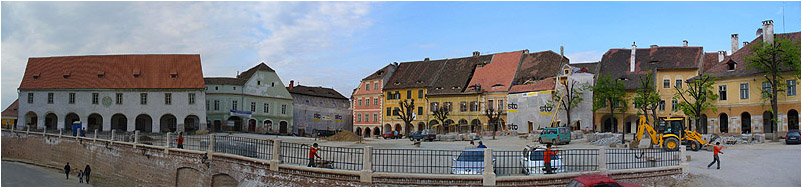 Anklicken zum Vergrern / Click for larger picture. Sibiu 5.2006