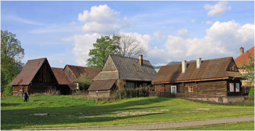 Dorfhuser in Liptovske Matiasovce / Village houses in Liptovske Matiasovce
