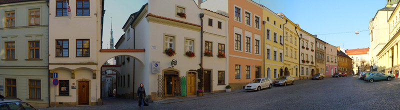 Anklicken zum Vergrößern / Click for larger picture. Olomouc Panorama 11.2005