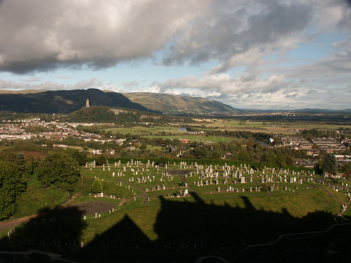 Wallace Memoral from Stirling Castle 28.9.04