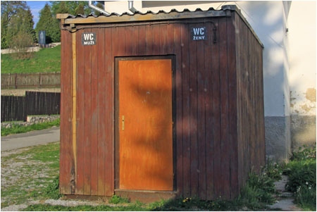 Kombinierte Mnner- und Frauen-Toilette, Zehra / Combined men's and women's toilet, Zehra